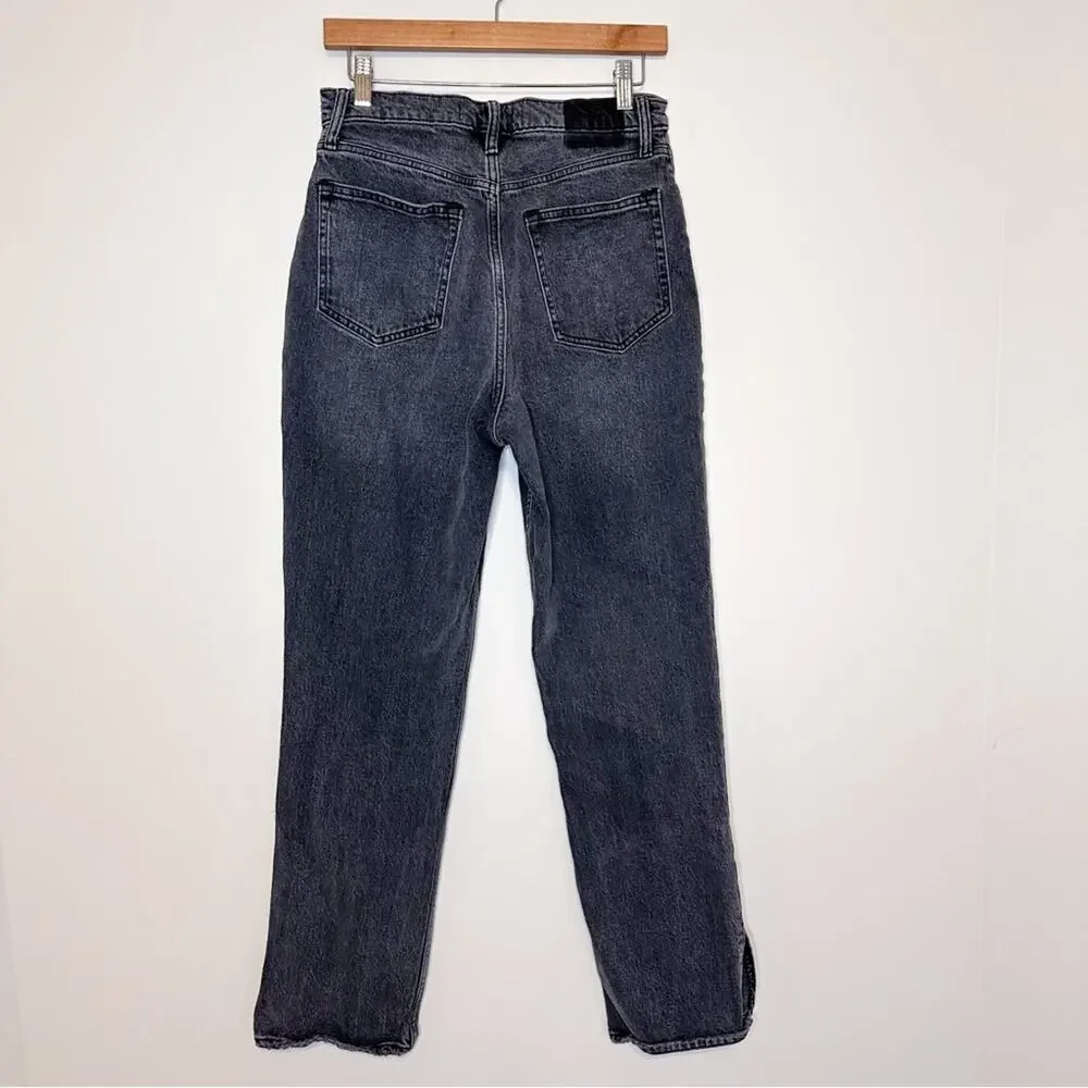 Abercrombie & Fitch The 90’s Straight Ultra High Rise Jeans